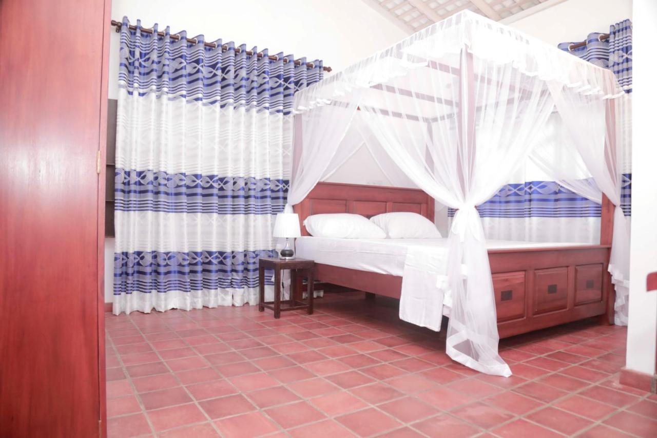 Kirala Villa Mihiripenne ภายนอก รูปภาพ