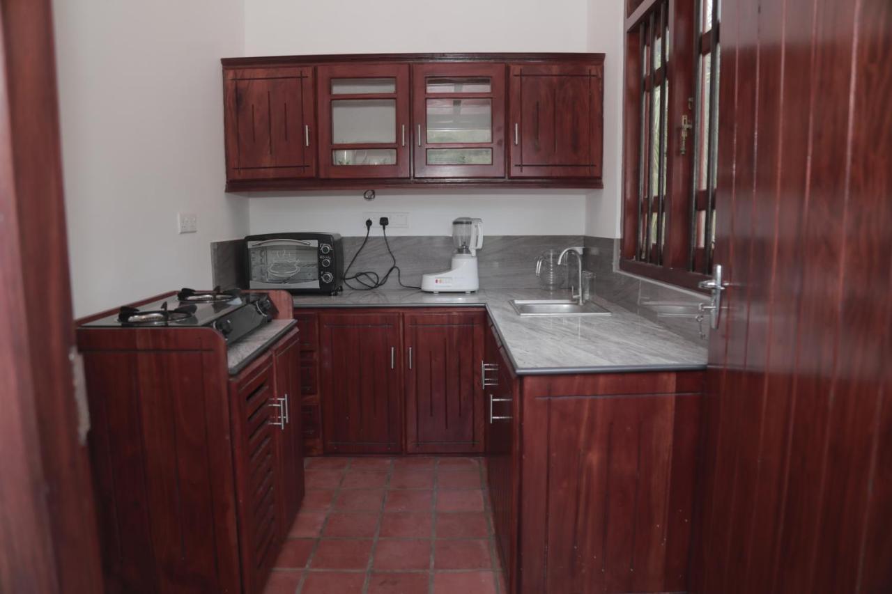 Kirala Villa Mihiripenne ภายนอก รูปภาพ