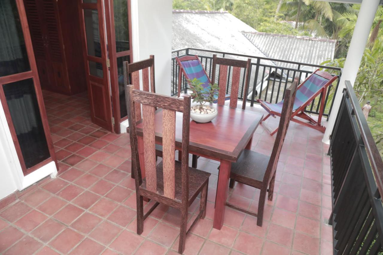 Kirala Villa Mihiripenne ภายนอก รูปภาพ